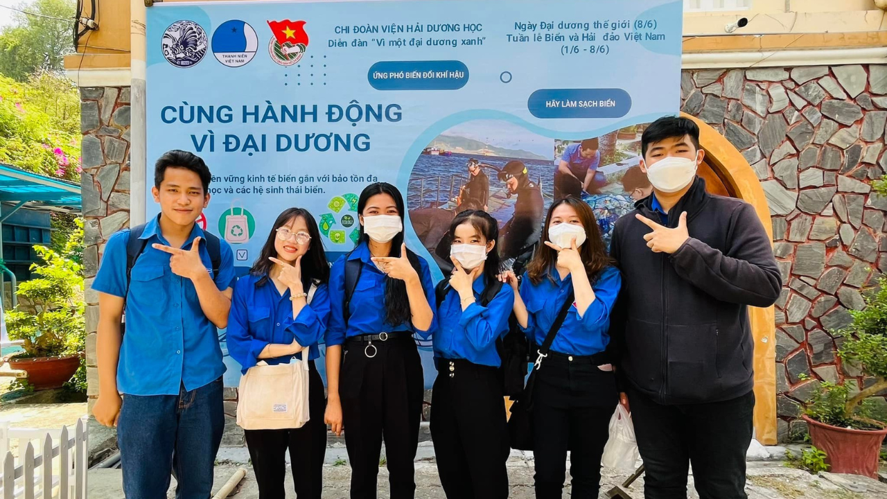 Sinh viên game cá cược the thao
 hưởng ứng Ngày Đại dương Thế giới 8/6 và Tuần lễ Biển và Hải đảo Việt Nam từ ngày 1/6 – 8/6 năm 2022 .