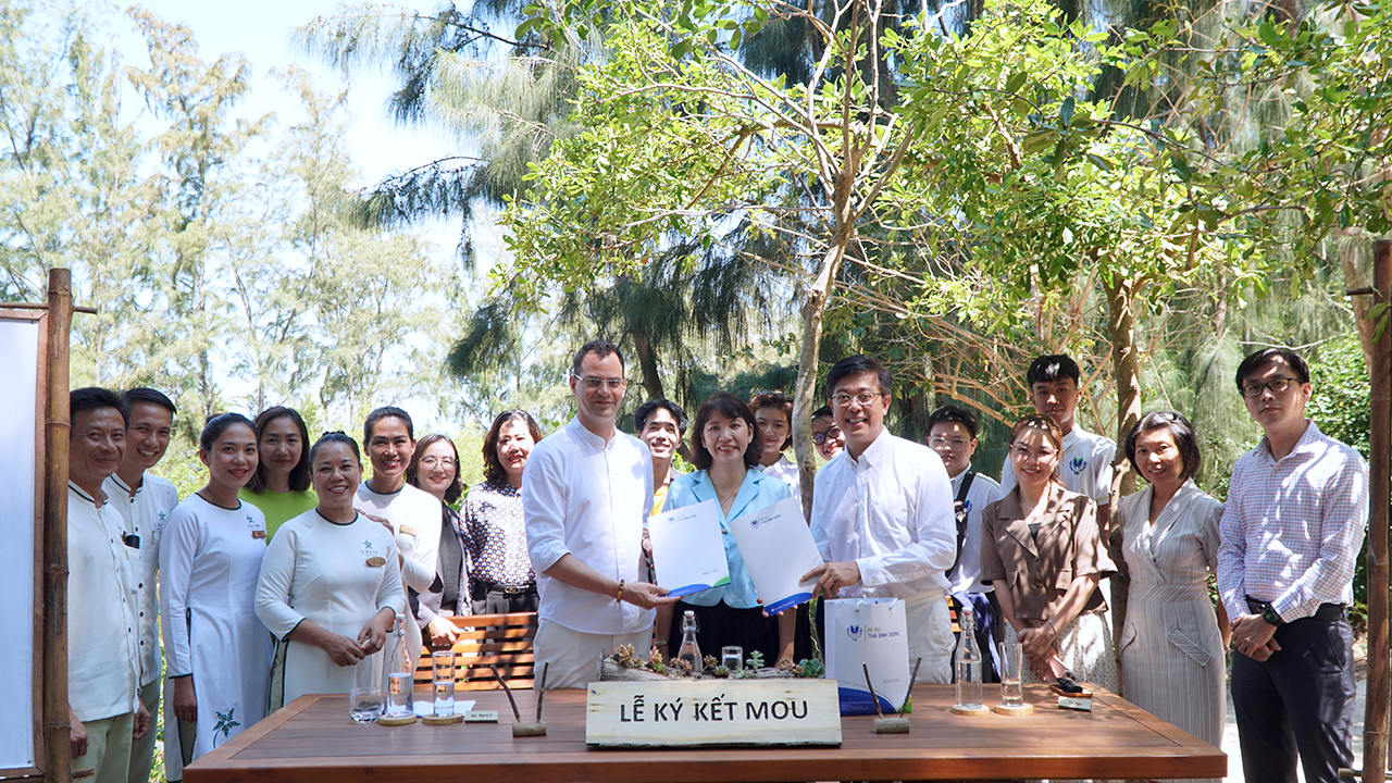 Thai Binh Duong University signed an MOU with L'Alya Ninh Van Bay