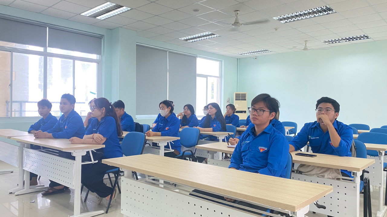 Đoàn trường ĐH Thái Bình Dương tổ chức Hội nghị tuyên truyền, quán triệt triển khai định hướng hình mẫu thanh niên Khánh Hòa thời kỳ mới năm 2023
